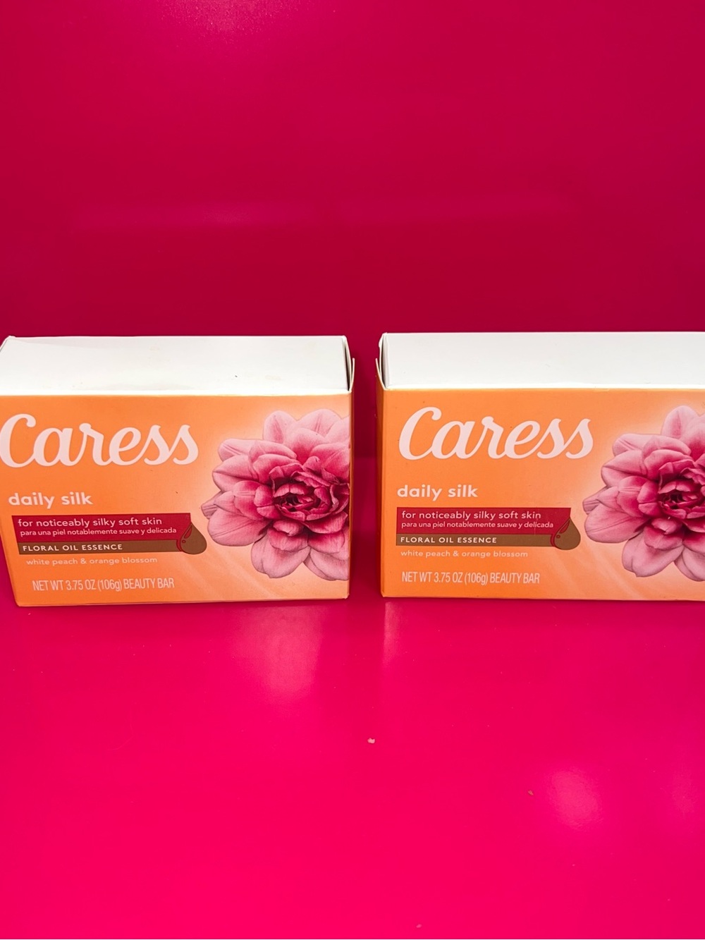 Caress Daily Silk Beauty Bar - Peach & Orange Blossom (Pink Packaging)